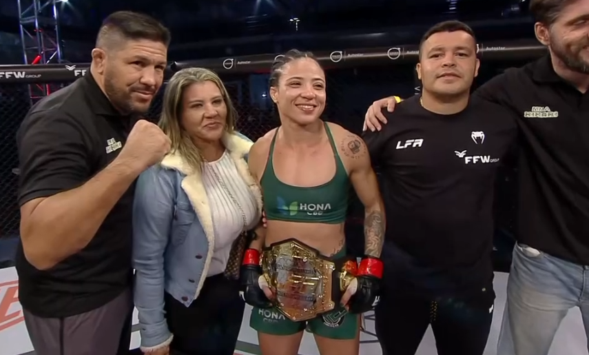 Grabaka_Hitman's tweet photo. And NEW interim LFA Strawweight champ, Rose Conceição (7-0) #LFA162 https://t.co/N4ayPLbg2R