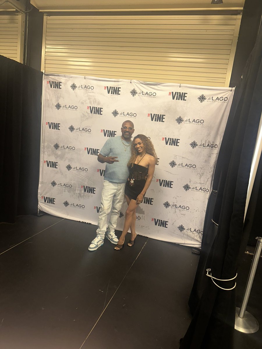 5bellabel's tweet photo. Mike Epps 2023 #rochesterny #greatmoments #trending #explorepage #fyp #mikeepps @therealmikeepps https://t.co/LqdggvWIMG