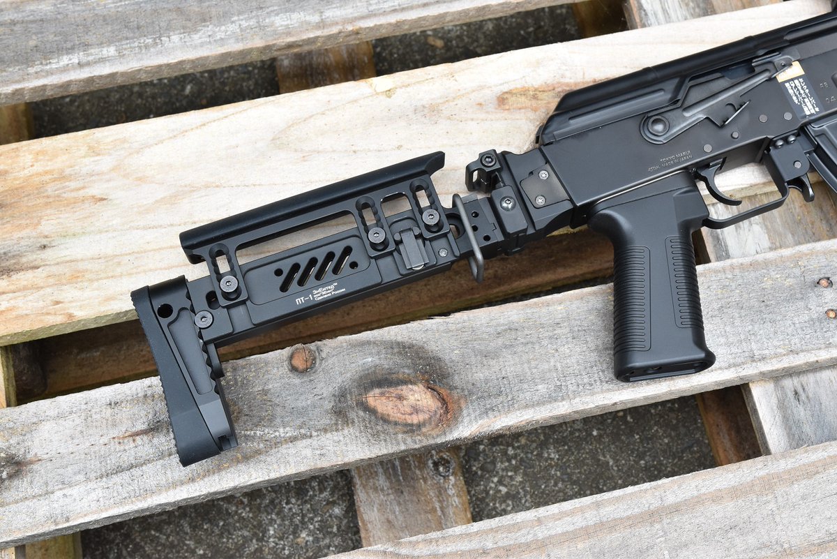 AKストームをZENIT風にカスタムしました。 ZENIT PT-1 20mmストックは