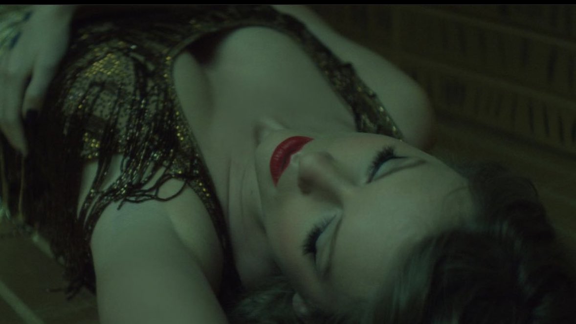 TSwiftLA's tweet photo. 🏟️ | Kansas City Show Recap

▪️New dress for “Enchanted” 
▪️ “Long Live” on the koi fish guitar 
▪️ “I Can See You” video premiere
▪️Brought out Taylor Lautner and Joey King onstage 
▪️ “Never Grow Up” and “When Emma Falls In Love” as surprise songs
#KCTSTheErasTour https://t.co/k1wyV2eXo2