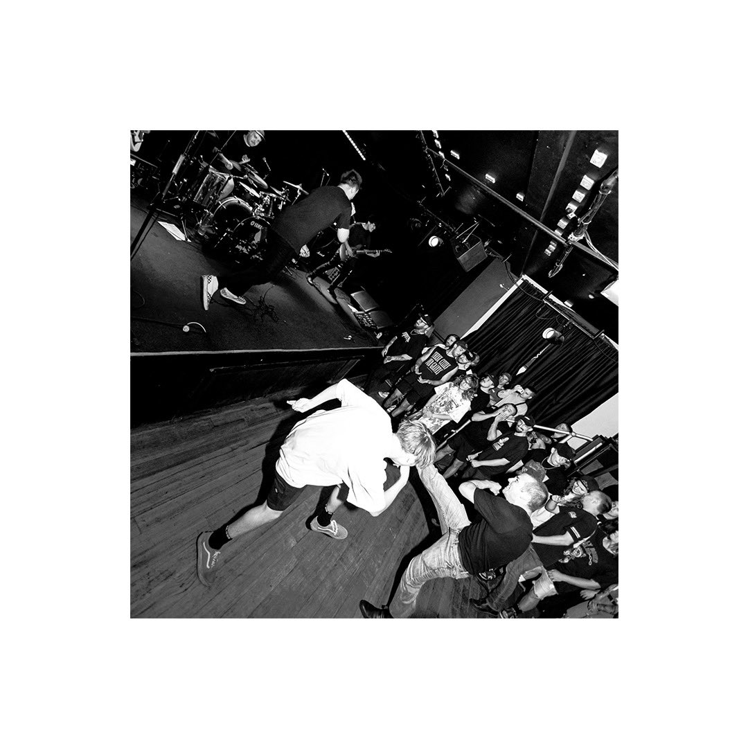 OutsiderADL's tweet photo. MELBOURNE
We’re back tonight at Cactus Room with @HEAVENSGATEcorp, @diesectau, and @bodyprisonau 
Doors at 7:30

@destroyalllines | @greyscalerecords 

📸 @hangyourheroes https://t.co/7Gp82M7PjU