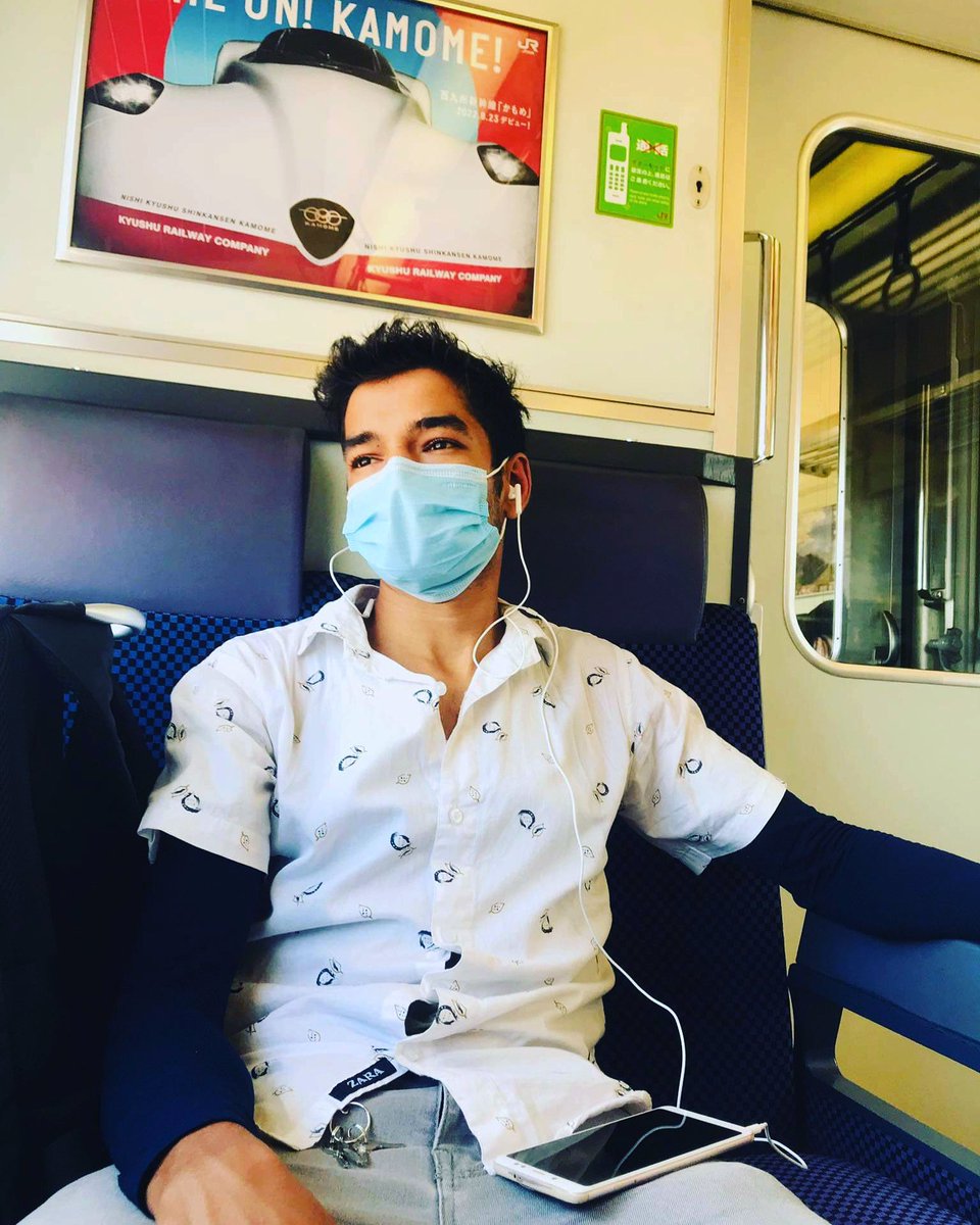 जिन्दगी चङ्गा जस्तो भएर उडेको सबैले देखे! तर, 
धाँगो मा बाँधिएको कसैले देखेन|