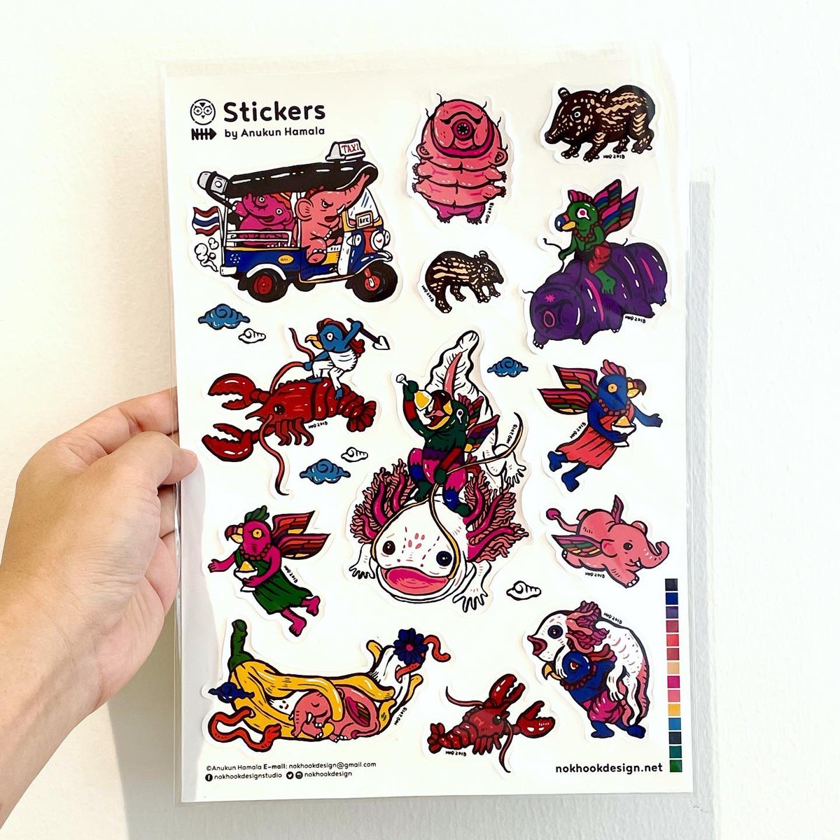 neverhatedraw's tweet image. สติ๊กเกอร์ pvc กันน้ำ และแบบกระดาษ ขนาด A4 ออกแบบโดยศิลปิน
NHD Sticker sheet size A4, PVC, Paper, designed by @nokhookdesign
price 150 THB. buy 2, free postage in Thailand 🇹🇭 
Please DM us if you want it 😉
 #stickerart #stickerbomb #stickersheet #chiangmaiartist #chiangmaiart
