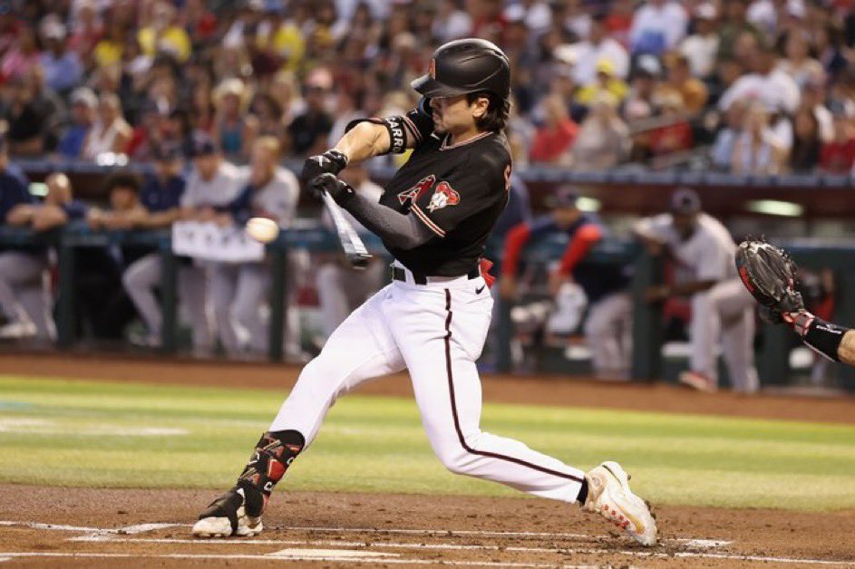 Corbin Carroll is THE FIRST ROOKIE IN MLB HISTORY with 15HR + 25 SB before the All-Star break 🤯

MVPCC™️!!