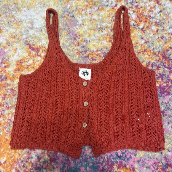 Joy2the11673933's tweet photo. So good I had to share! Check out all the items I'm loving on @Poshmarkapp #poshmark #fashion #style #shopmycloset #farmrio #wethefree #freepeople: https://t.co/pwTKvLdPNC https://t.co/XeYAw1iPsA