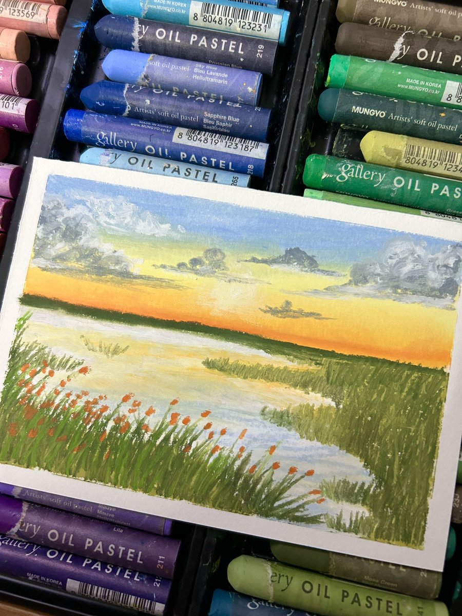 รู้สึกห่างหายจากการวาด Landscape นานนิดๆ ☺️☀️💕

#สีชอล์ค #สีชอล์คน้ำมัน #oilpastel #oilpasteldrawing #oilpastellandscape #มาอวดโฮมุ้ #ชุมชนนักสร้างสรรค์ #ชั่วโมงศิลปะ #อาร์ตตัวแม่ #artcommunity