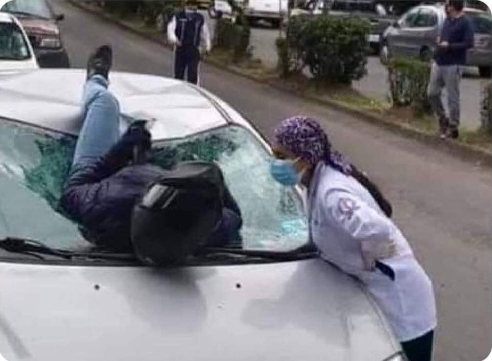 - ¿En su infancia le dió sarampión, Rubéola o parotiditis?