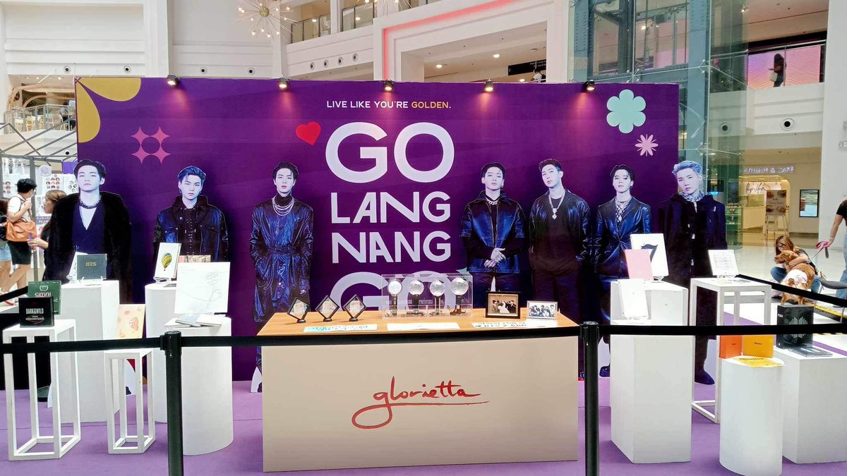 bangtanboysph's tweet image. 🔓 The time has come to explore the time capsule of BTS. &quot;ARMY MEMOIRS: A Decade With BTS&quot; is here! We BTS PH together with @KmmunityPH, @iloveglorietta , and Palm Drive, invites you to join in on the excitement.

✅ Admission is FREE 🆓

#ARMY10VEBTS