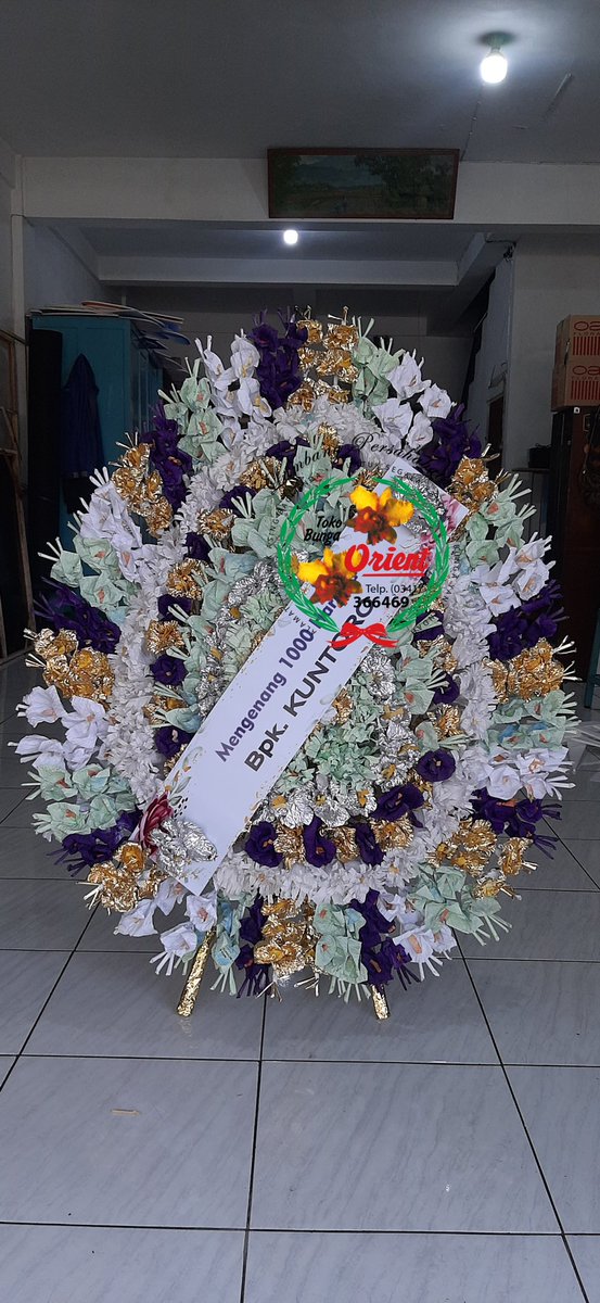 FloristOrient's tweet photo. 🌻 TERIMA PESANAN PAPAN LETTER &amp; KRANS 🌻
#tokobunga #tokobungamurah #tokobungamalang
#wedding #papanletter #papanlettermurah #papanlettermalang  #ucapanwedding #ucapandukacita #papanucapanmalang #karanganbungadukacita #malangraya #malang https://t.co/o2fEsbxVQF