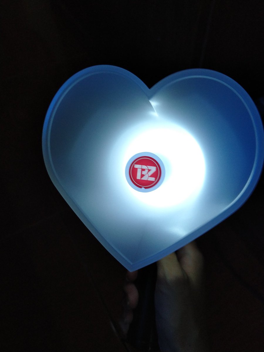 cobieelvr's tweet photo. ZENERATION READY!!!🧬

it's so prettyyy T-T super worth ang pag-iintay

#BFSPHFeedbacks https://t.co/IGYIn9Md3J
