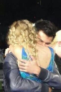 rdysteadysnoopy's tweet photo. don’t cry don’t cry don’t cry https://t.co/UPJvAY9mg0