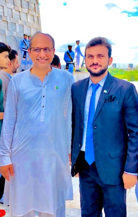 karamjogi786's tweet photo. Happy birthday Bhaijan Saeed Ghani  I wish you endless success, and may Allah always bless you with prosperity❤❤
@SaeedGhani1 ❤ https://t.co/cGI2vvnw3f