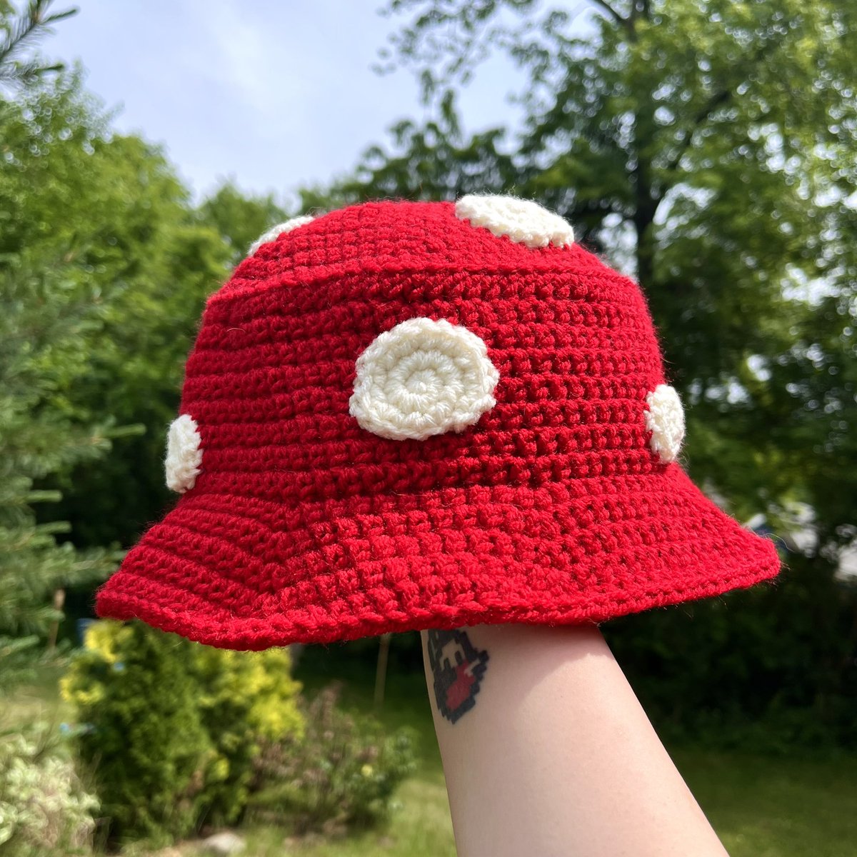 akasha👾 tweet media