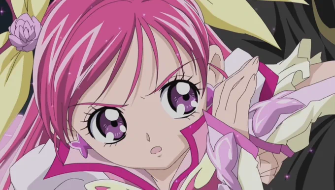 #Yesプリキュア5GoGo 47話。やっとローズガーデンに辿り着いたのぞみ達。羽も生えてパワーアップした力で館長と戦い初めは優位に立つけど本気を出した館長の力は圧倒的でやられてるしまう。そりゃフローラ様もこんな顔になっちゃうよ!いよいよ次回最終回!誰かフローラ様を起こして差し上げて! 