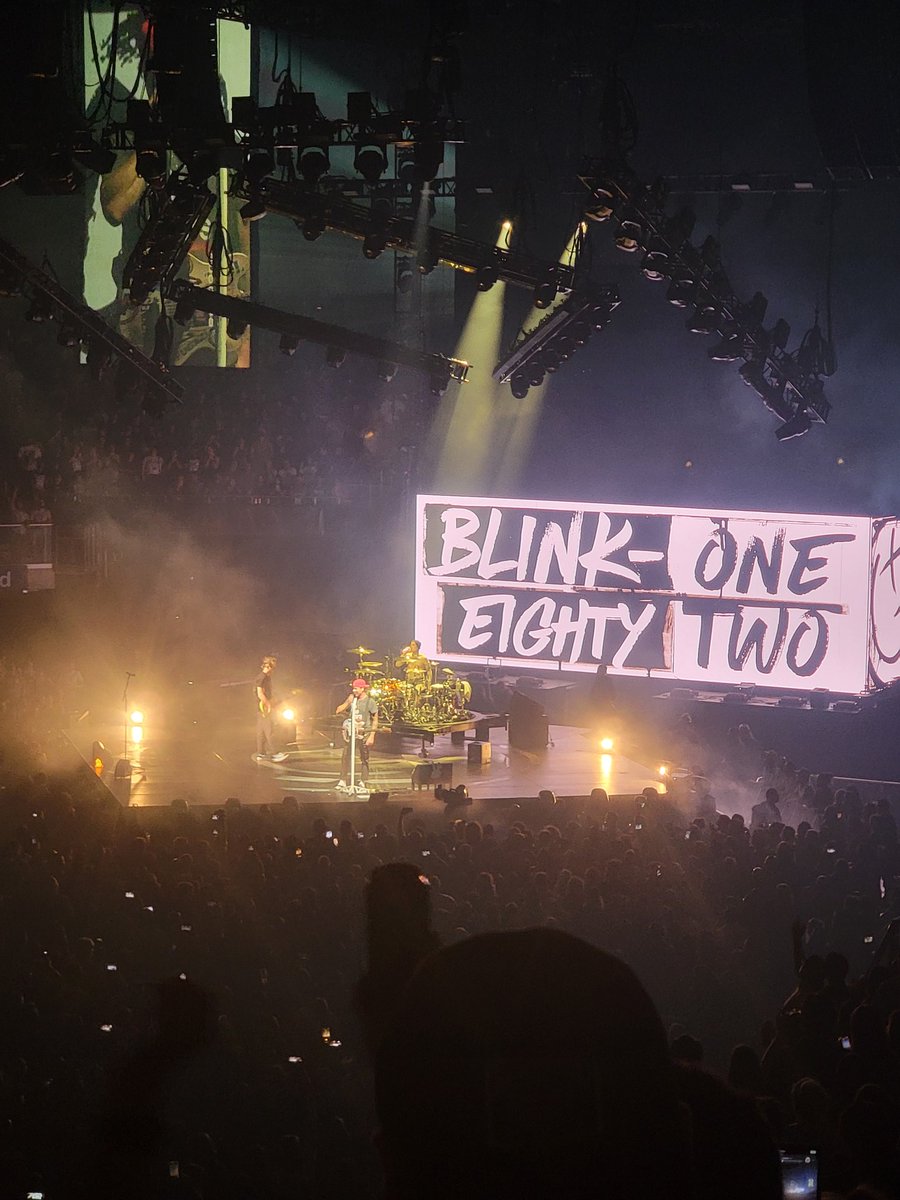 StormCenter17 tweet media