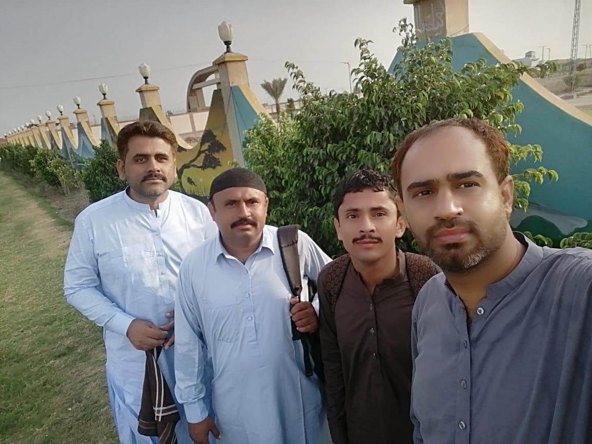 ShaikhImdadali's tweet photo. #OneSindhOnePolicy
پنهنجا نوازي بند ڪيو https://t.co/UWhGaXc08r