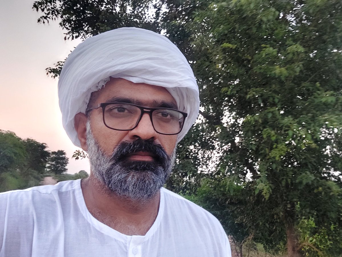 fastn4urious's tweet photo. If country life is healthful for the body, it is no less so to the  mind.
#punjabi #punjab #meraranglapunjab #countryside #nature #village #faisalabad #rural #rurallife https://t.co/6MLKZ6USru