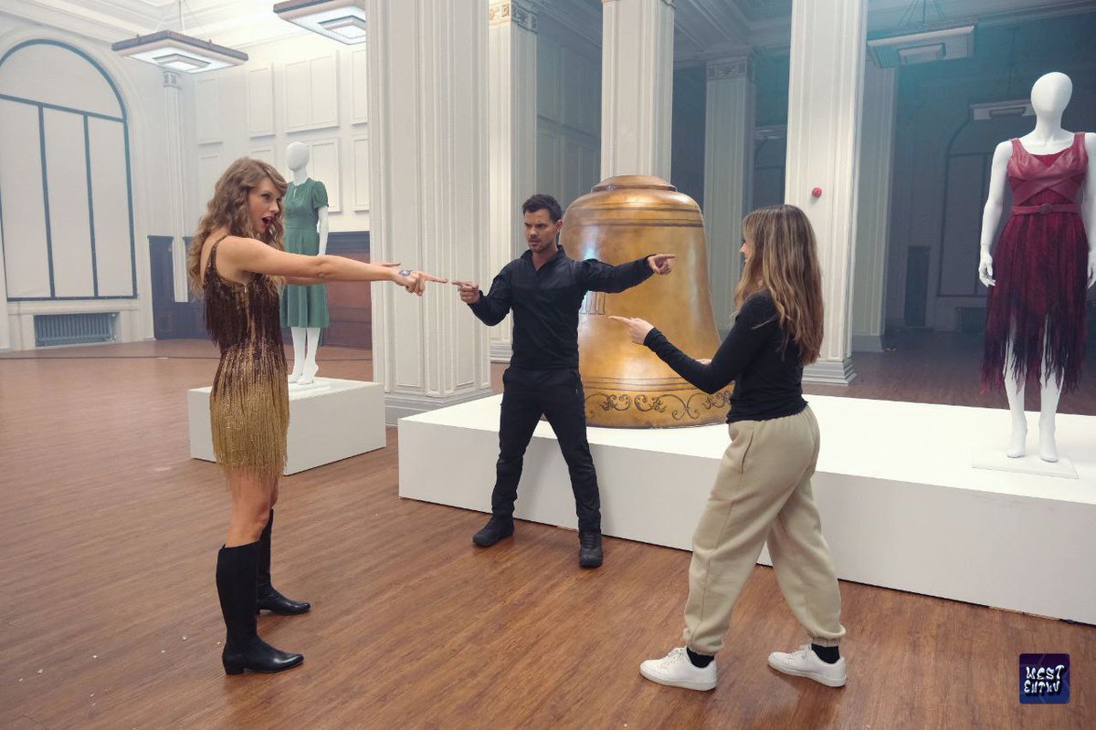 -star Taylor Bertemu Taylor &amp; Istrinya Taylor Taylor  🤣