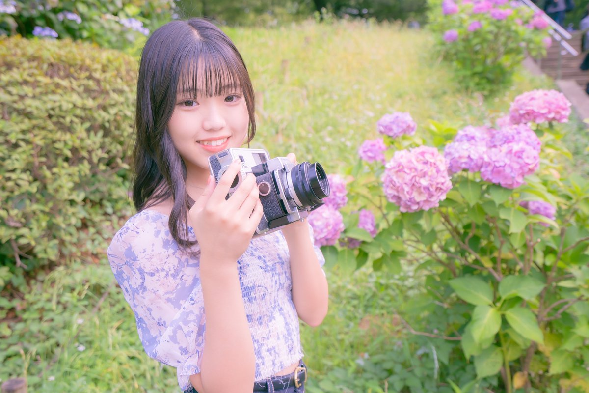 contasan_super's tweet photo. お散歩撮影会 スタートからゴールまで その7
さき SPATIO @0910sakii 2023 6.24
#ミスオリエンタル #MINEプロダクション #スタマガフィール #SPATIO #さき #コニカ #カメラ女子 #ヴィンテージカメラ #koniomega
『超絶かわいい/可憐なアイボリー』披露!
https://t.co/9BZTyKHMAf https://t.co/A3gCHWt32J