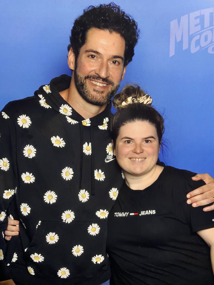 He was so sweet 🥲🥰 #metrocomiccon