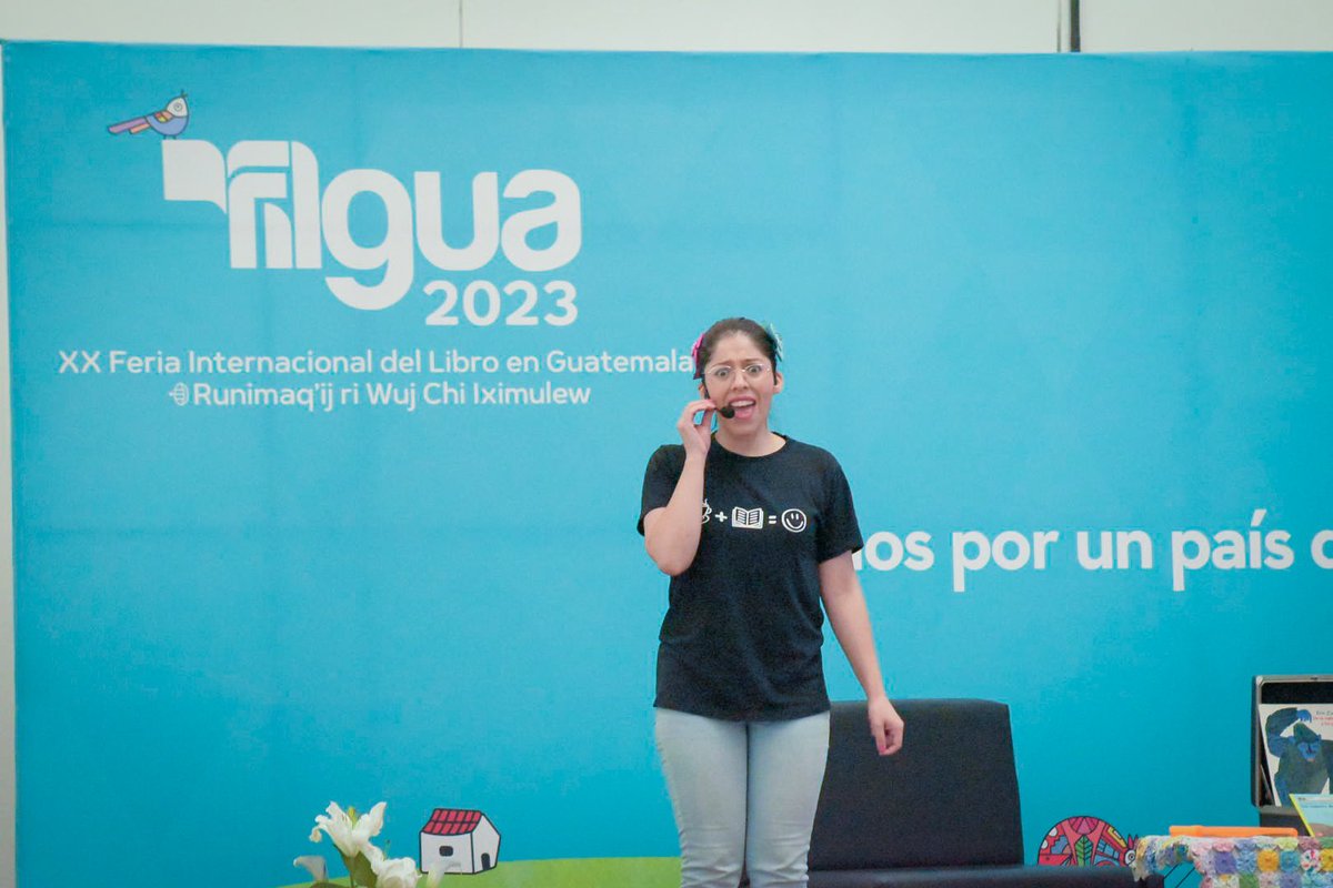 AngelEliasGT's tweet photo. Así estuvo @FILGuatemala en su segundo día. 
#Filgua2023 #filgua https://t.co/5CWEPF2kGc