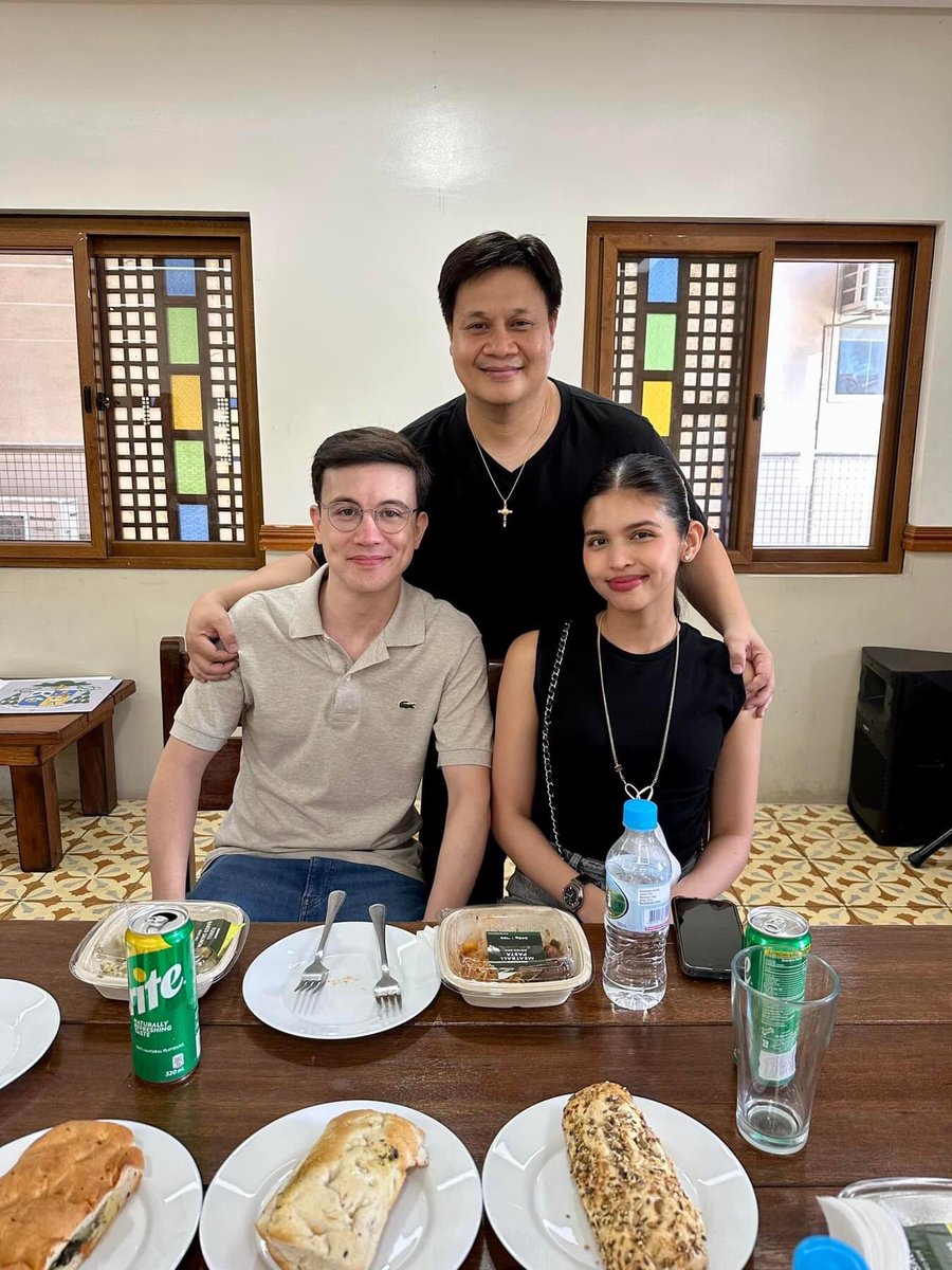 “Seeking help for a peaceful and good journey to a new life together at The International Shrine of Our Lady of Peace and Good Voyage, Antipolo City” (1/3) 💛

#MaineMendoza #LegitDabarkads #EAT #EATTV5 #TVJonTV5