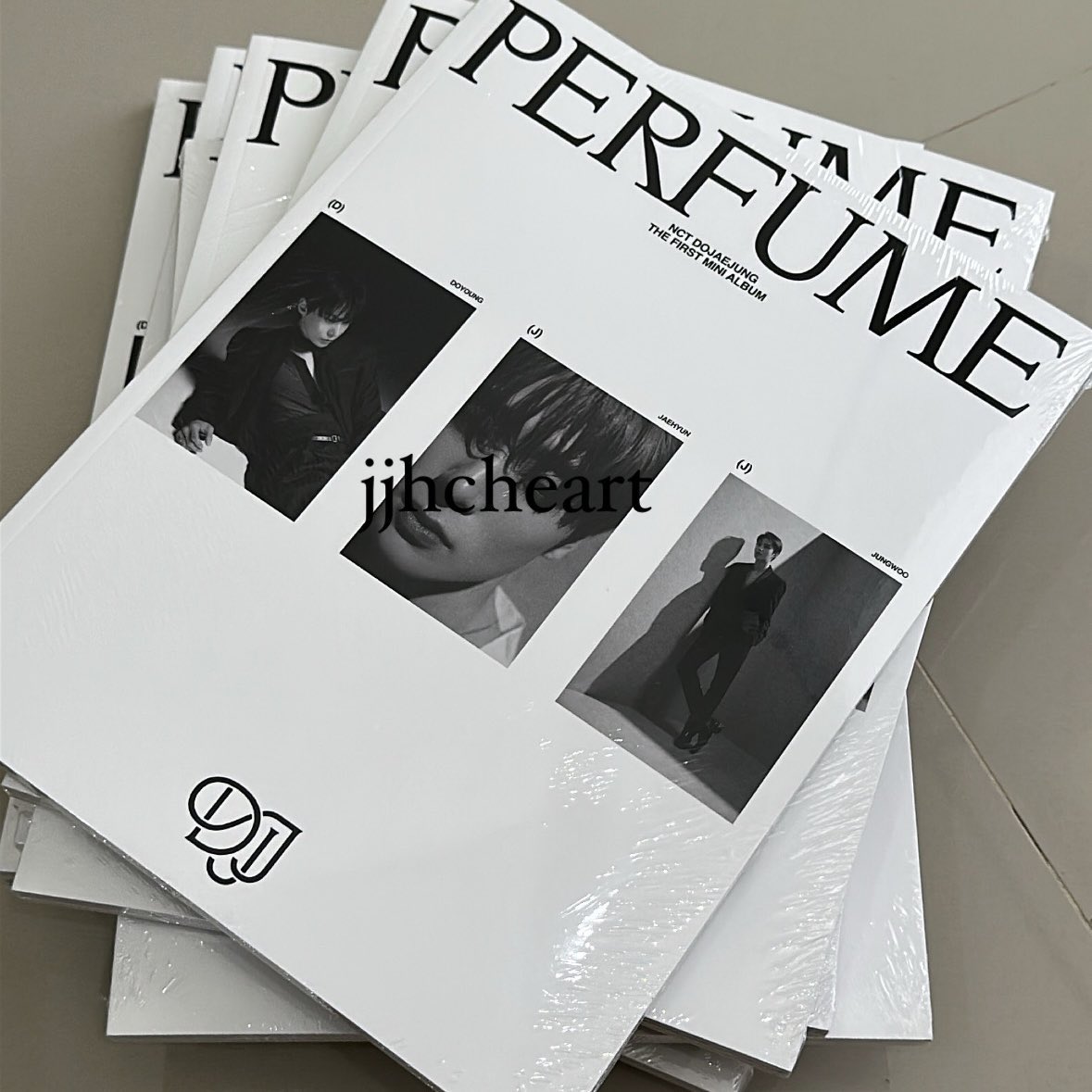 WTS // Want To Sell UNDERPRICE ALBUM DOJAEJUNG

Price : 120k /each 

ㅇ Price include packing + freebies + admin fee
ㅇ Link shopee : shope.ee/1AraezXNUO