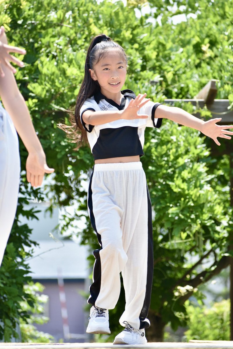 wappen36's tweet photo. 2023/7/8 中沼西夏祭り@中沼公園
Zero KIDS
村上陽菜①
#ZeroKIDS #村上陽菜 #ひなちゃん #テアトルアカデミー札幌校 #中沼西夏祭り #中沼公園 https://t.co/X3gu8XUTKN