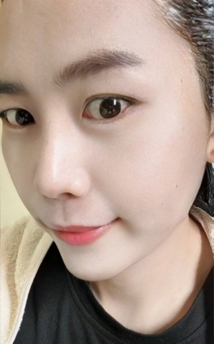 tird26's tweet photo. ความสวยอาจจะไม่คงที่ความดีสิคงทน https://t.co/1Rkod3QMVR