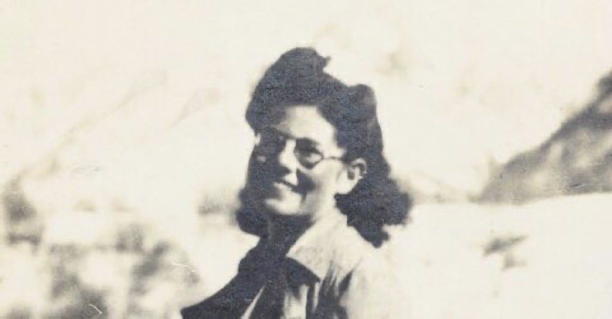 Marianne Cohn, geboren 1922, floh vor den Nazis nach Frankreich und arbeitete als Kinderfürsorgerin. 1944 will sie mit 32 jüdischen Kindern in die Schweiz fliehen. Die Gruppe wird festgenommen. Cohn erhält das Angebot, alleine zu fliehen – doch sie bleibt bei den Kindern. 1/2