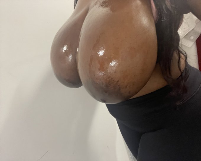 Side view https://t.co/yKJ4S8SVp0 https://t.co/qSZ5Y8WEJ5<a href="/tag/thick"class="tags"><span>#thick</span></a><a href="/tag/ebony"class="tags"><span>#ebony</span></a><a href="/tag/bigboobs"class="tags"><span>#bigboobs</span></a><a href="/tag/pornhub"class="tags"><span>#pornhub</span></a><a href="/tag/ebonywomen%20"class="tags"><span>#ebonywomen </span></a>