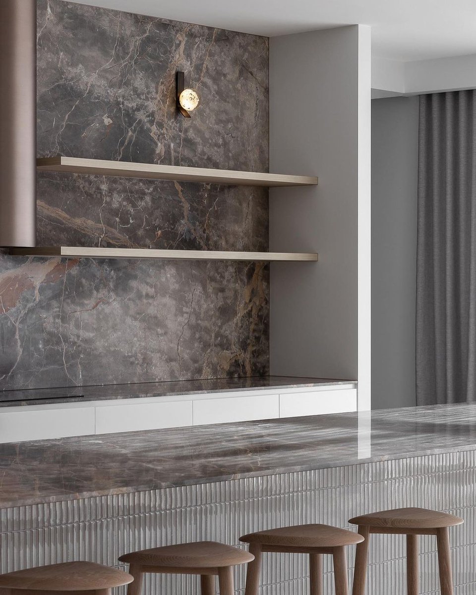Quality__marble's tweet photo. Experience timeless elegance with our exquisite Grey Chigani Marble. Its distinctive color and texture effortlessly elevate any space to another level of sophistication https://t.co/qAVsqhWf6I