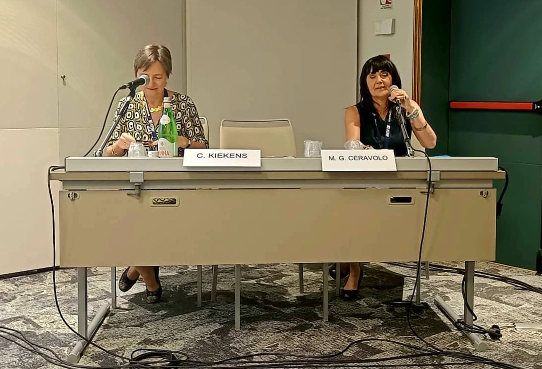 CarlotteK's tweet photo. @CochraneRehab session ongoing #MFPRM #Roma @chiara_arienti @ProfNegrini ! https://t.co/7m0FeO6kOQ