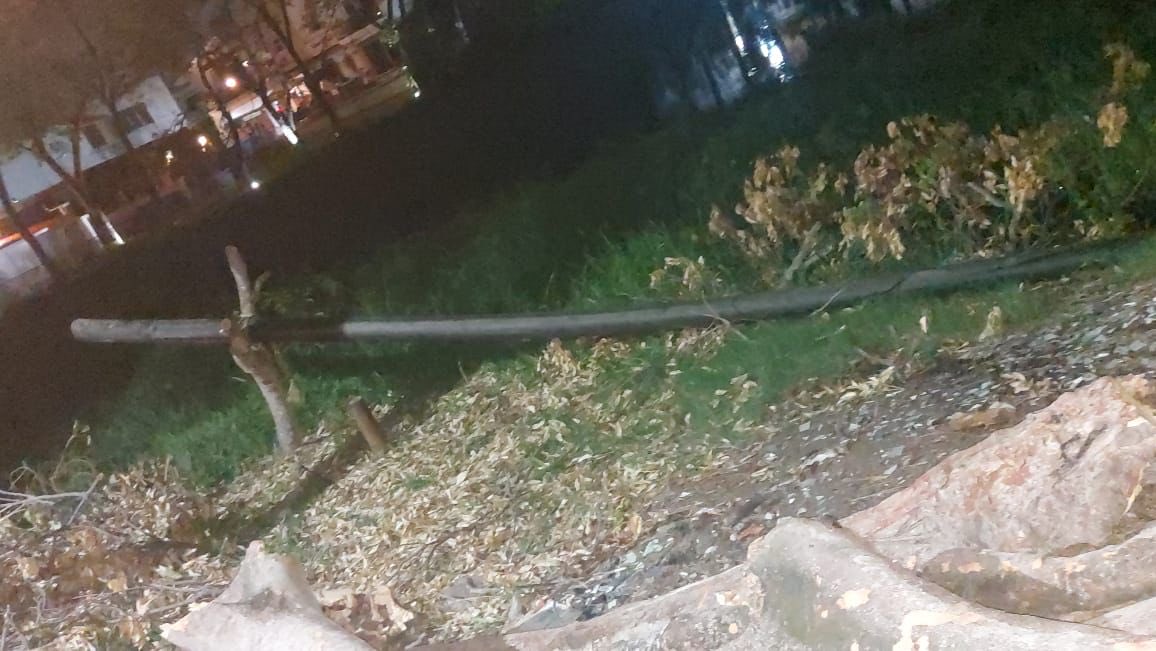AntonioCaraveo4's tweet photo. Ahí le hablan Gober @cmmerino. Denuncian q no hay avance en inicio de rescate de #LagunasIlusiones parte de @BienestarTab. A menos q sea x renuncia de @SoyGrabur a fin de sacar los 8 días. Eso se traduce en negativos para quien le dejó ahí. No se vale! https://t.co/HV4x2L9cnI