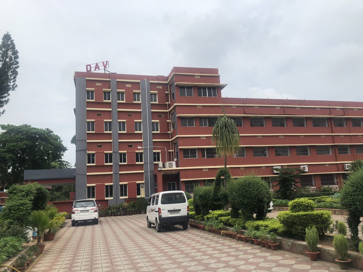 pureodiasaswata's tweet photo. I am always happy to be a proud DAVian !
I visited my beloved school today and noticed that it looks very different now.
But it’s still the same for me.
It brought back many memories and flashbacks!
Love You DAV Public School, Chandrasekharpur 😍
#DAVCSPur #Bhubaneswar #DAV https://t.co/rPIwWfbIGJ