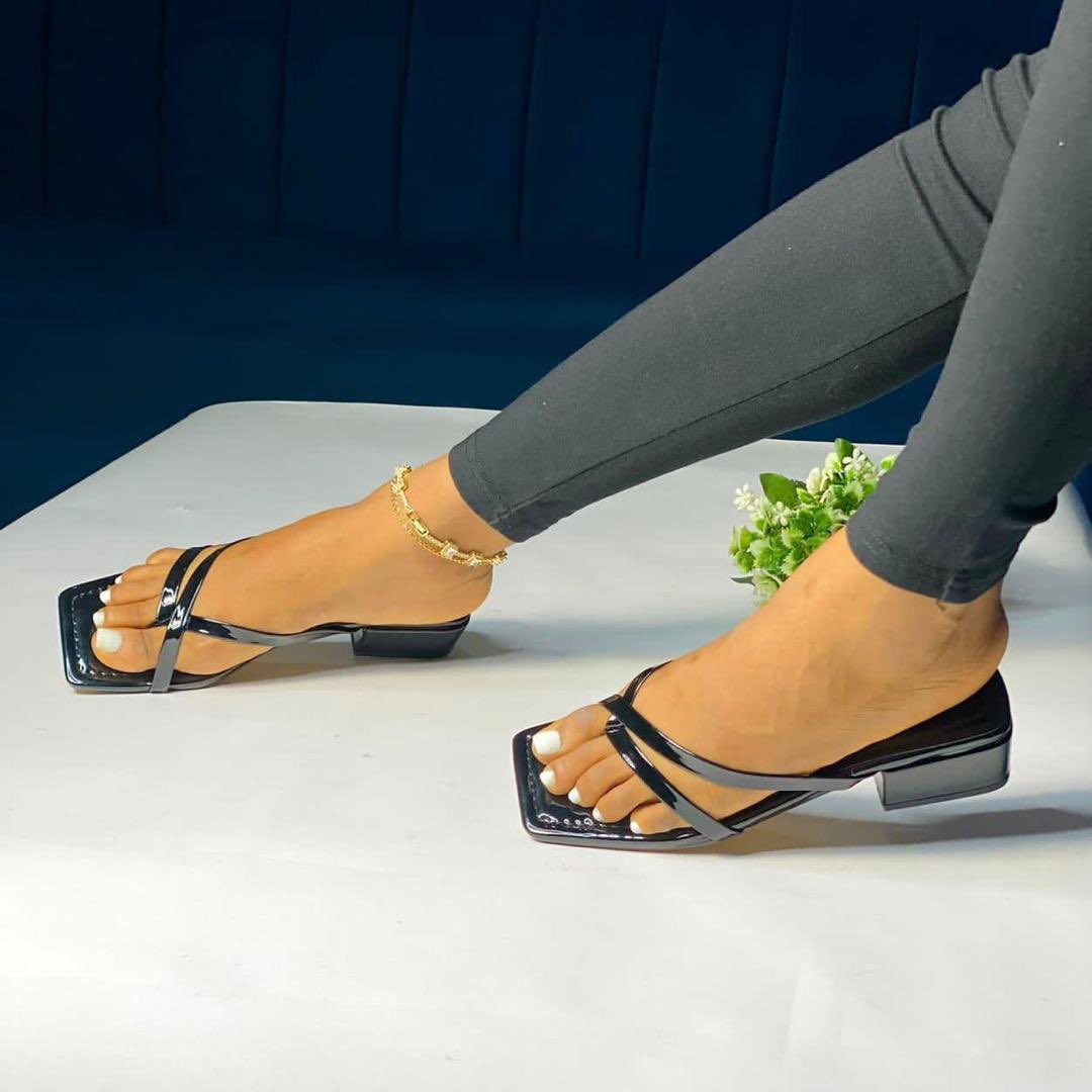 Blisssonn's tweet photo. Available 

Choose a color ladies

37-42
12,000

‼️delivery nationwide within 3-5 working days

Free delivery to Abuja https://t.co/4ys74aEhag