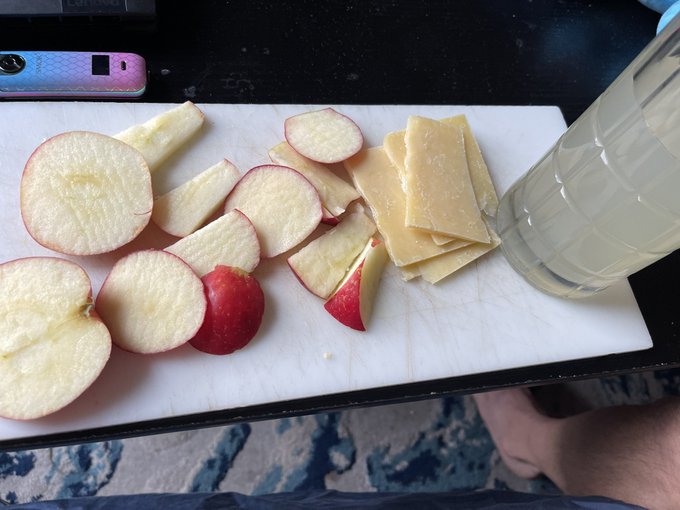 When he dicks you down and then brings you a spread like this 🥰 https://t.co/Z5hXprfDNm<a href="/tag/mvsales"class="tags"><span>#mvsales</span></a>