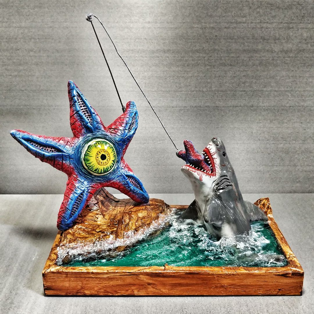 gomstom1's tweet photo. Starro vs Megalodon
#gomstom #diorama #miniature #polymerclay #sclupture #epoxyresin #megalodon #Starro https://t.co/BrSzj6UoCD
