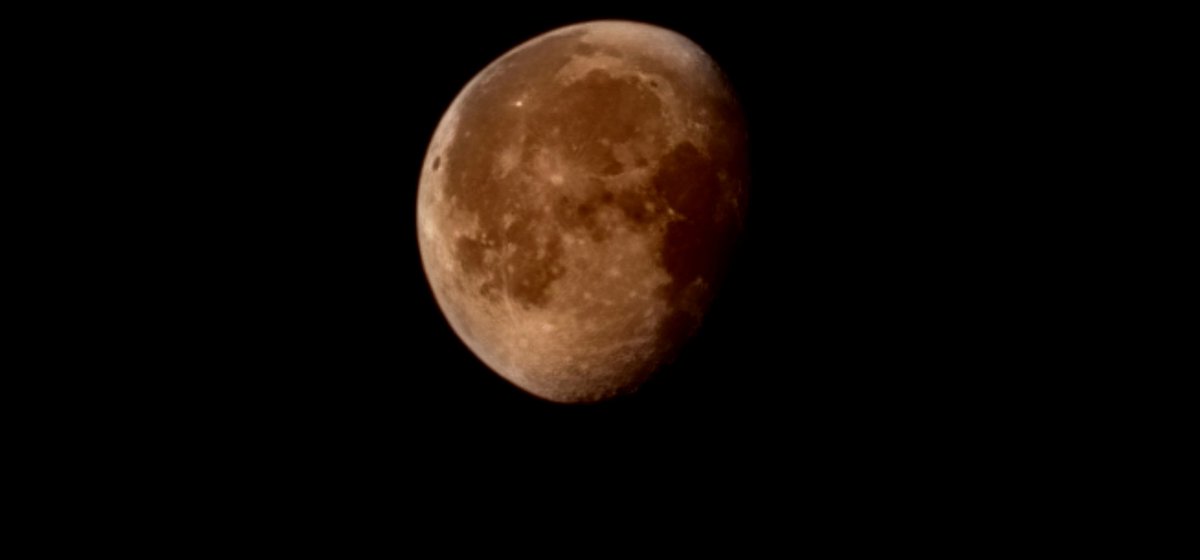 MarxWasACon's tweet image. #MITAM
SAMSUNG phone camera.