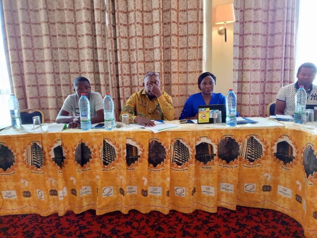 CameroonCorps's tweet photo. @CameroonArmy a participé hier à l'atelier d'évaluation de la contribution de la société civile paludisme au processus d'élaboration de la demande de financement soumise au @GlobalFund. 
@ALMA_2030 @CS4MEglobal @MinsanteCMR @MalariaArmy @DrManaouda @CamerounPnlp @endmalaria https://t.co/6QVyGw8Sj5