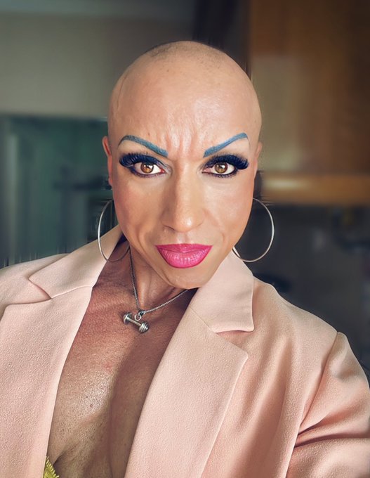 Virginia Sanchez’s pics and videos