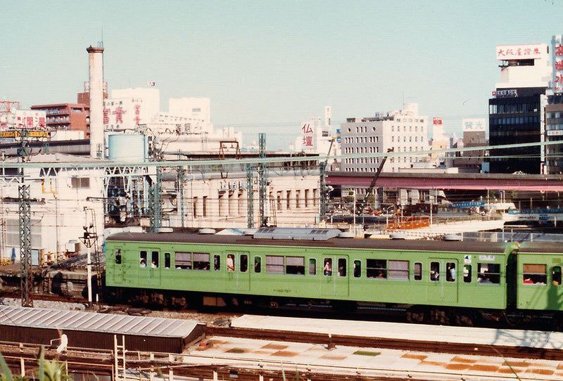 1982年、上野駅と山手線

#actnearn #iweb3 #steem #wormhole30G #story #krsuccess