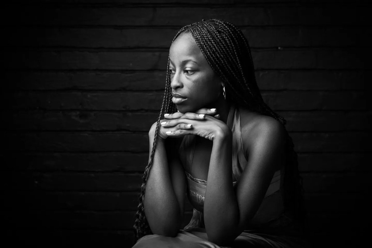 jccrafford's tweet photo. Yamurai is from beautiful Zimbabwe. Her name means " To help others." She graced my life and studio for a shoot she got as a gift. Thanks Yamu, I enjoyed the shoot. You are a beautiful person.
#portraitphotography
#portraitphotographer
#pretoriaphotoshoot
#modellingshoot https://t.co/FCuDNjMLqj