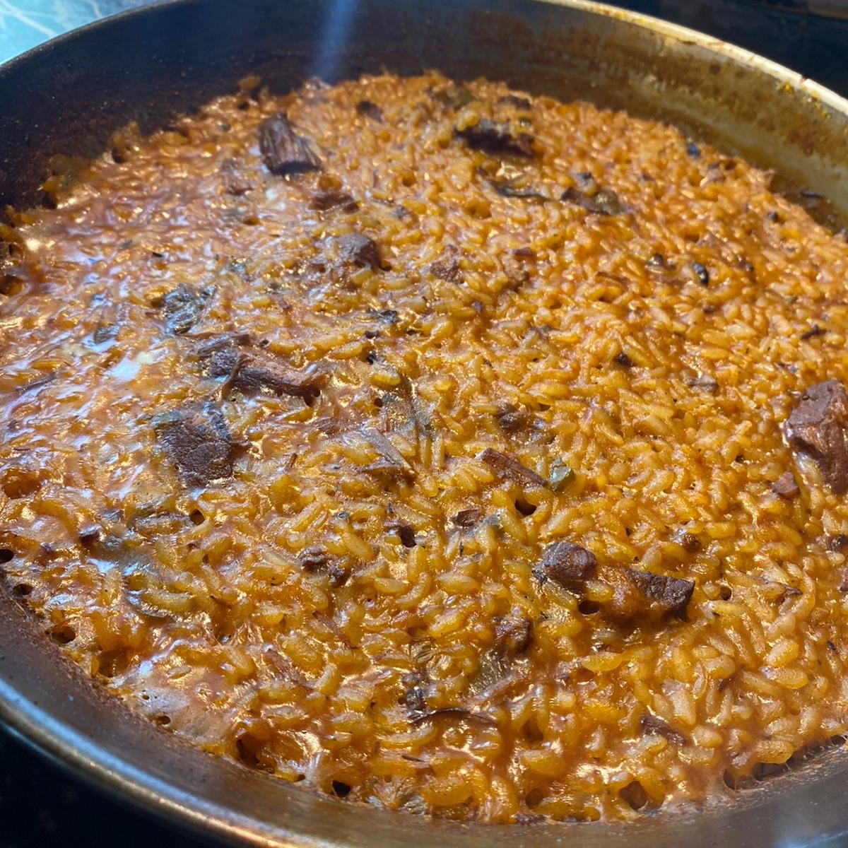 Si no puedes disfrutar  de playa o piscina🏖, aquí te dejamos  este magnífico arroz  para que no tengas dudas en venir.

📍Cano  y Cueto 2
📲 Reservas 671 16 22 03

#food #gastronomia #instafood #foodie #foodporn #restaurante #delivery  #cocina #gourmet #foodlover #amigos