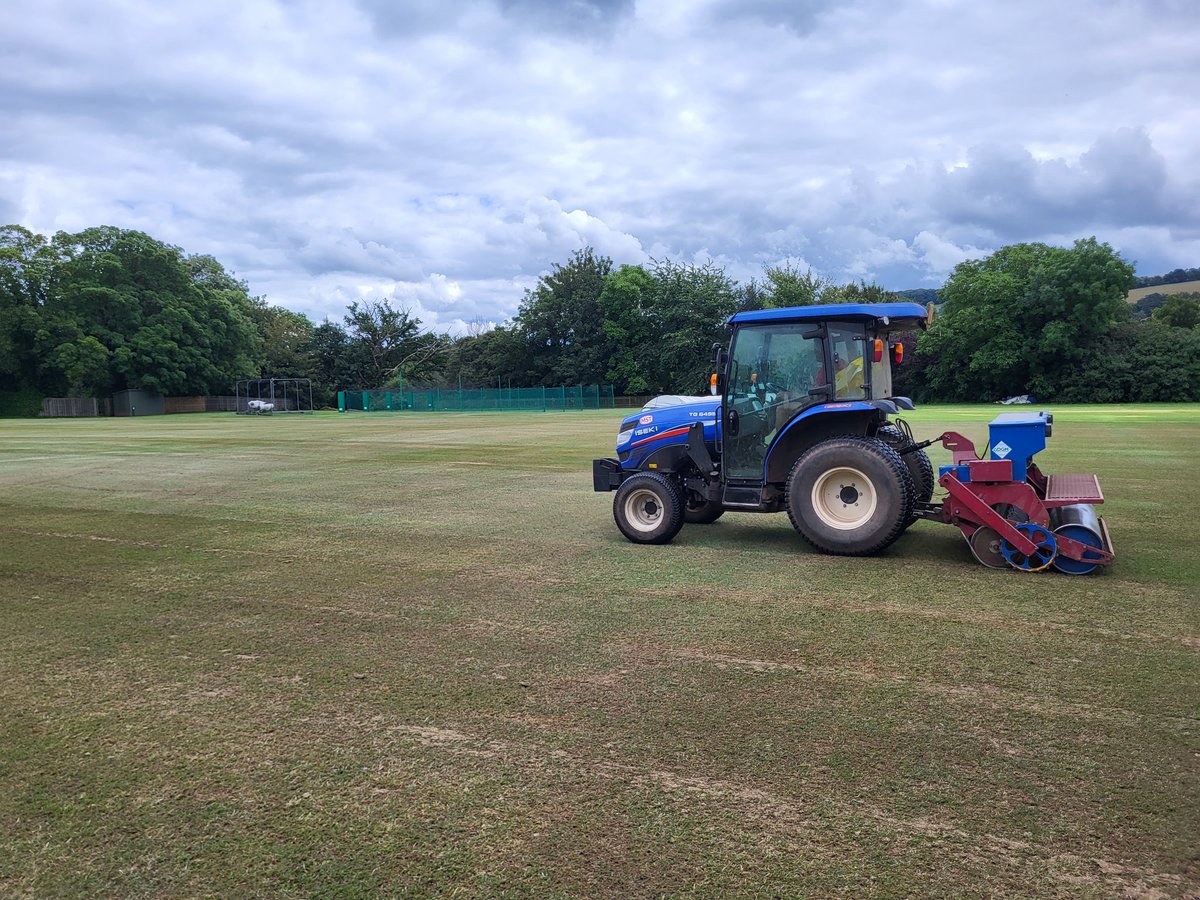 cox_grayo's tweet photo. Summer renovations completed on main pitches. Double amazone and quadraplay pass, vertidrain, vredo and to finish off 60 ton of sand (thanks for the spreader loan @georgesteves10). Ideal timing with rain coming this week. Now for the summer! https://t.co/8Afv8KkvBp