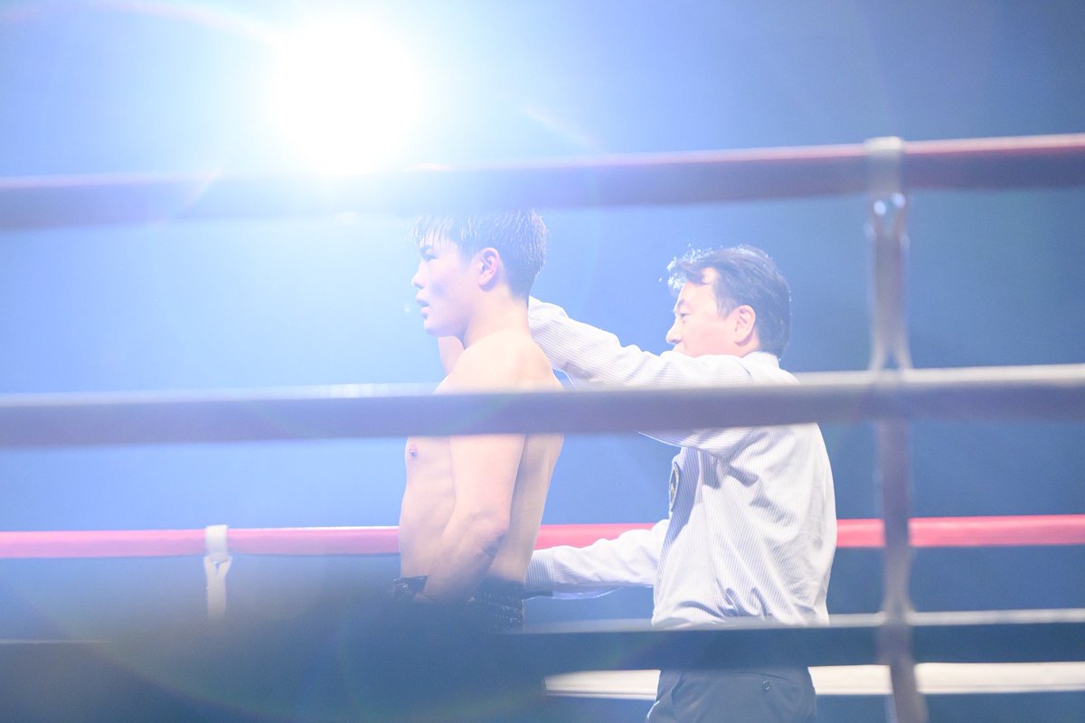 JinSasaki0728's tweet photo. ご報告
無事11ラウンドTKO勝ちでした。
星大翔選手最高の選手でした、ありがとうございました！

そして会場まで応援に駆けつけて下さった皆様、U-NEXT生配信で見てくれた方々本当に皆さんに力をもらいました。
応援してくれた方々本当にありがとうございました！
世界チャンピオンロードは続く。 https://t.co/Pl9hgpCVbT