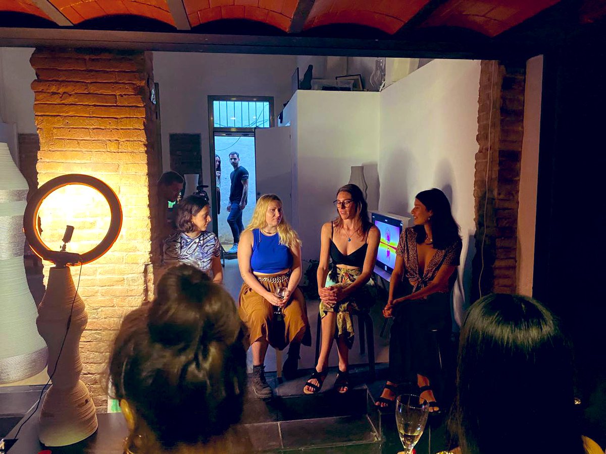 Lezar House tweet media