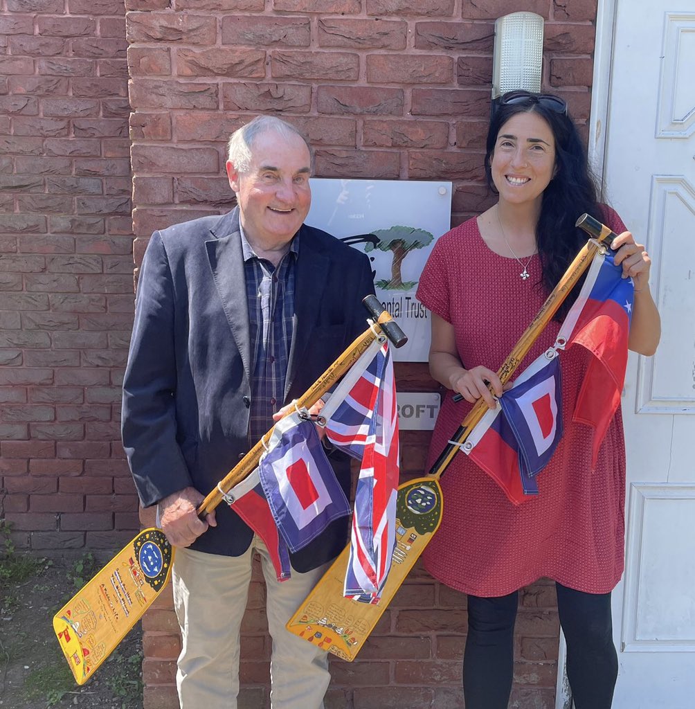 CETBrum's tweet photo. Fantastic meeting with David Train, Olympic Coach Canoeing, @Raymondg1969 and @PauletteHamilto at Castle Vale Library to get support for David’s #paddleforlife campaign and CET’s paddle hub. Get on board! Help us fight #climatechange! #sustainability #environment https://t.co/wfxM63bsyn