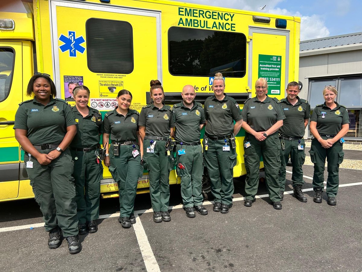 Happy #InternationalParamedicsDay to the whole team <a href="/OFFICIALIOWAS/">Isle of Wight Ambulance Service</a> and our colleagues across the world