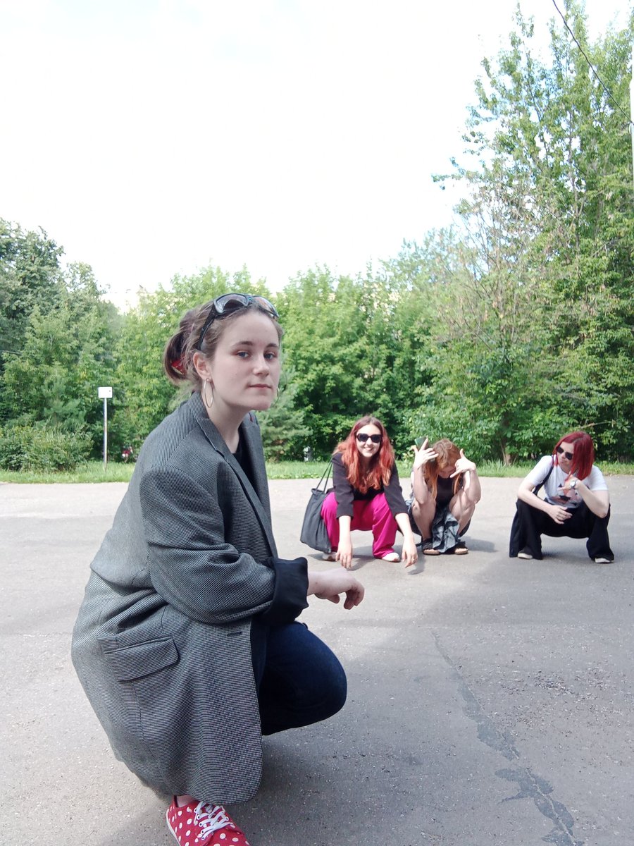 Творческое объединение «Женский Двач»